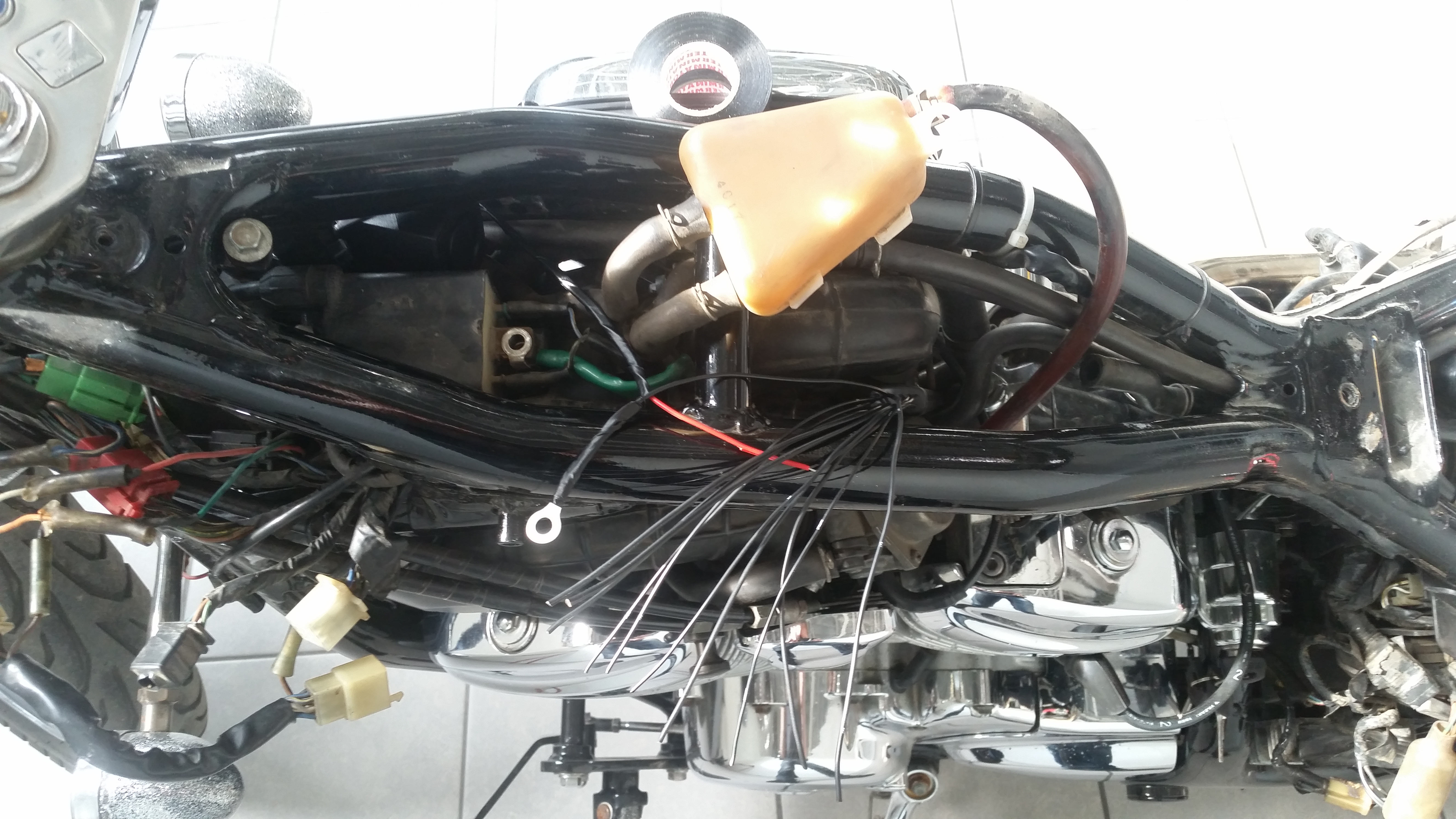 Мотосигнализация starline moto v66