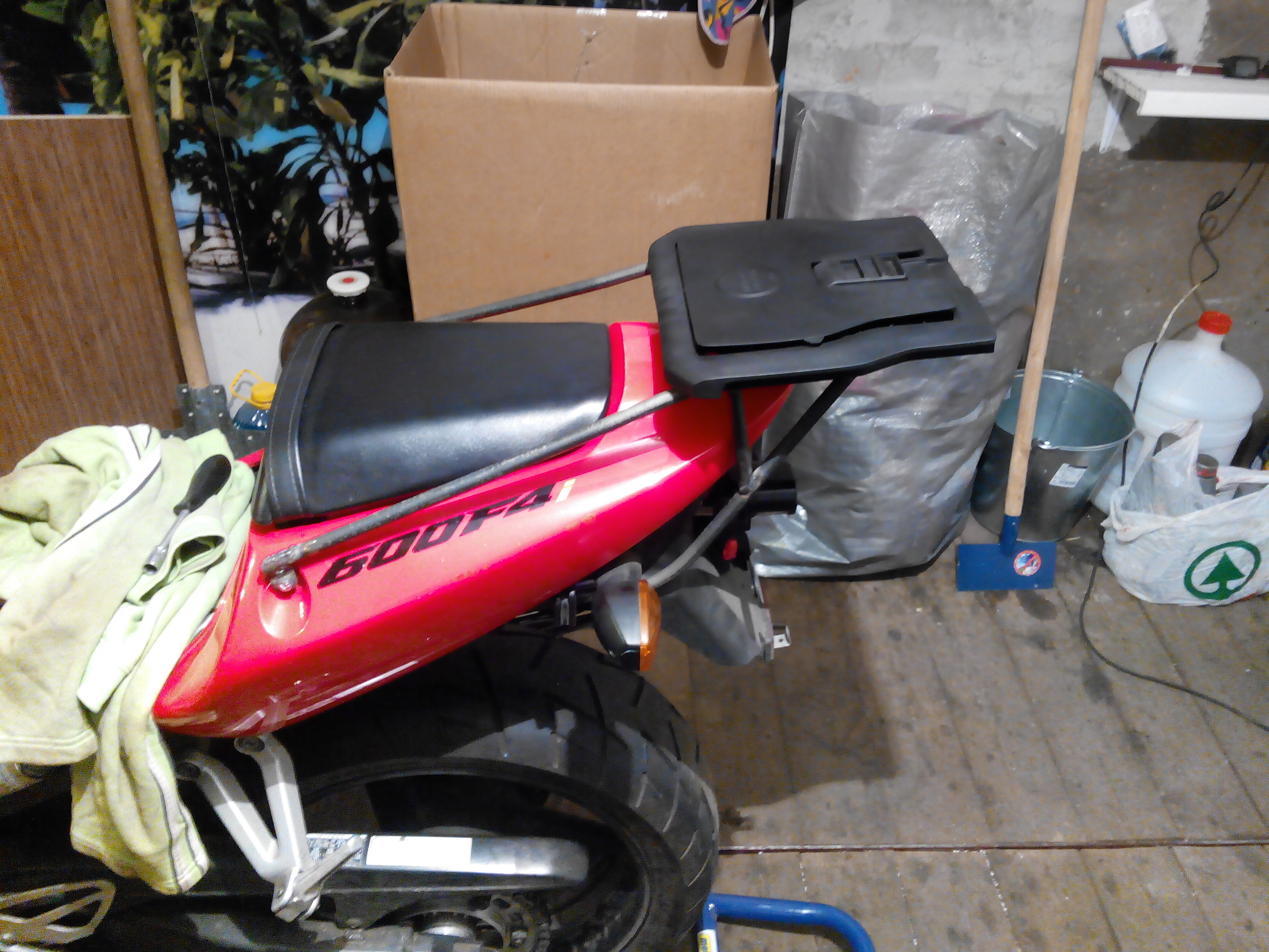 Cbr1000f Luggage Rack